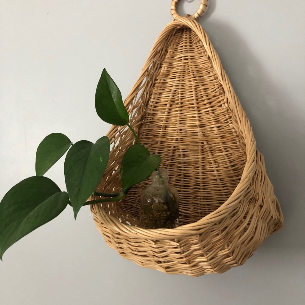 Sold-BoHo vintage hanging wicker wall basket - Picture 7 of 7